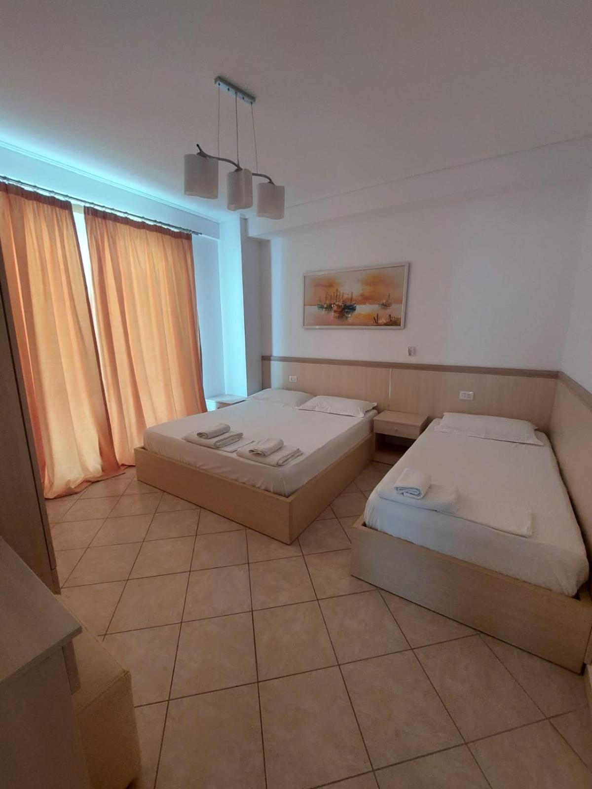 Alvi Hotel