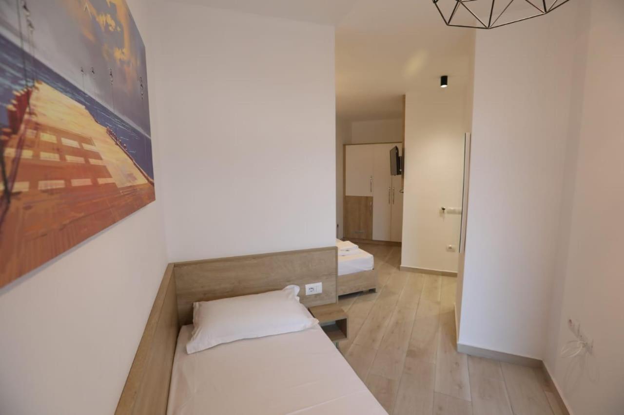 Alvi Hotel Sarandë