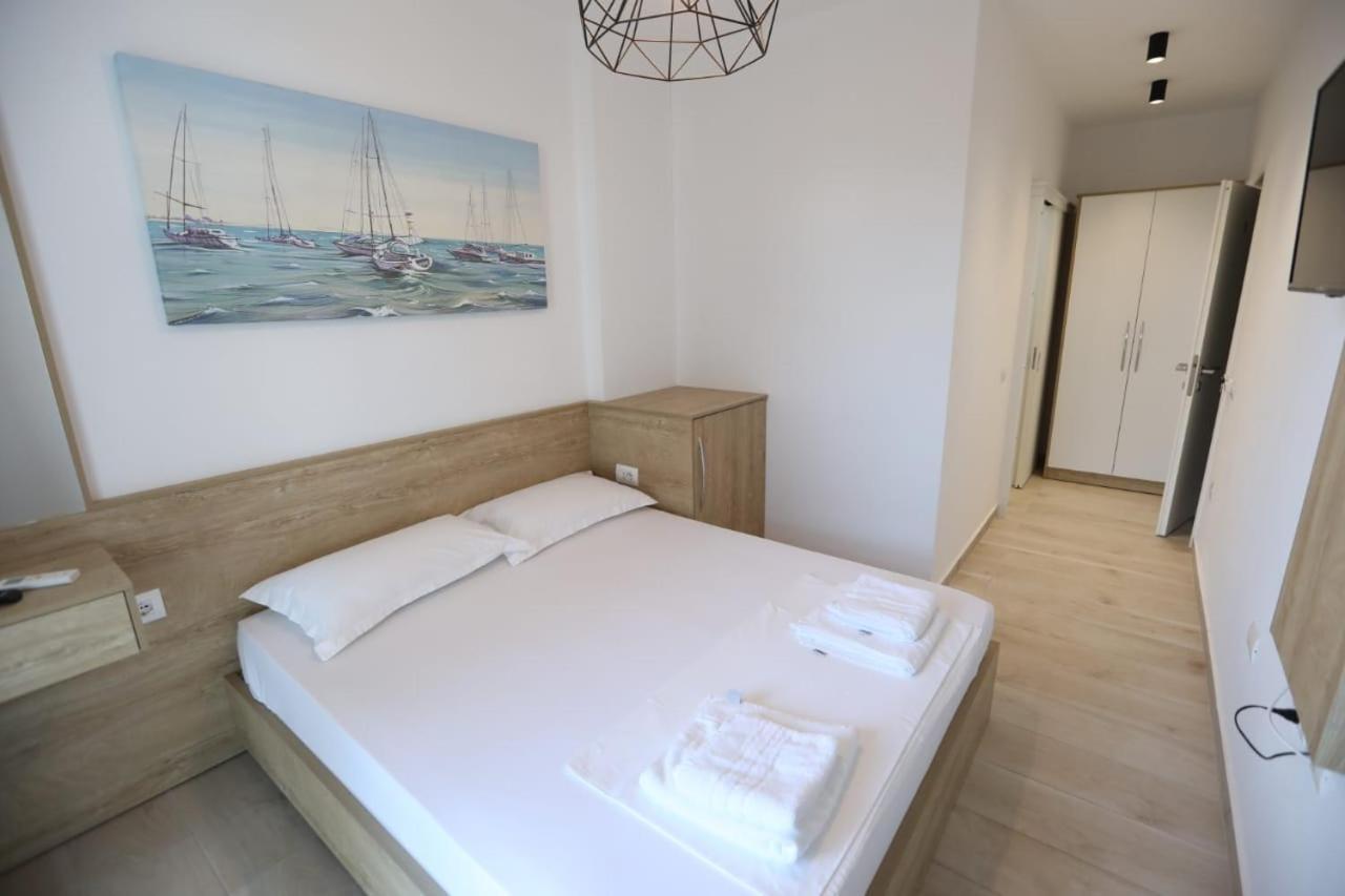 Alvi Hotel