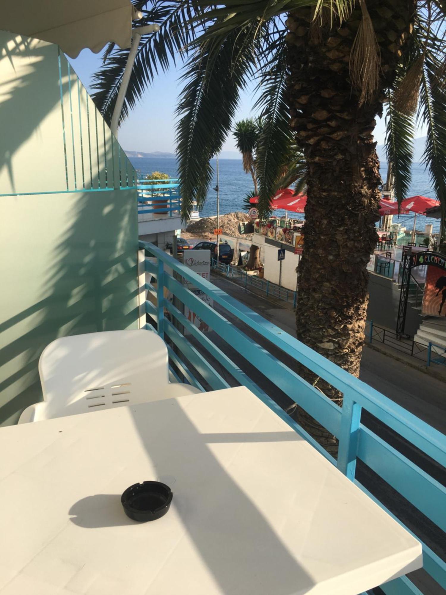Alvi 3* Sarandë