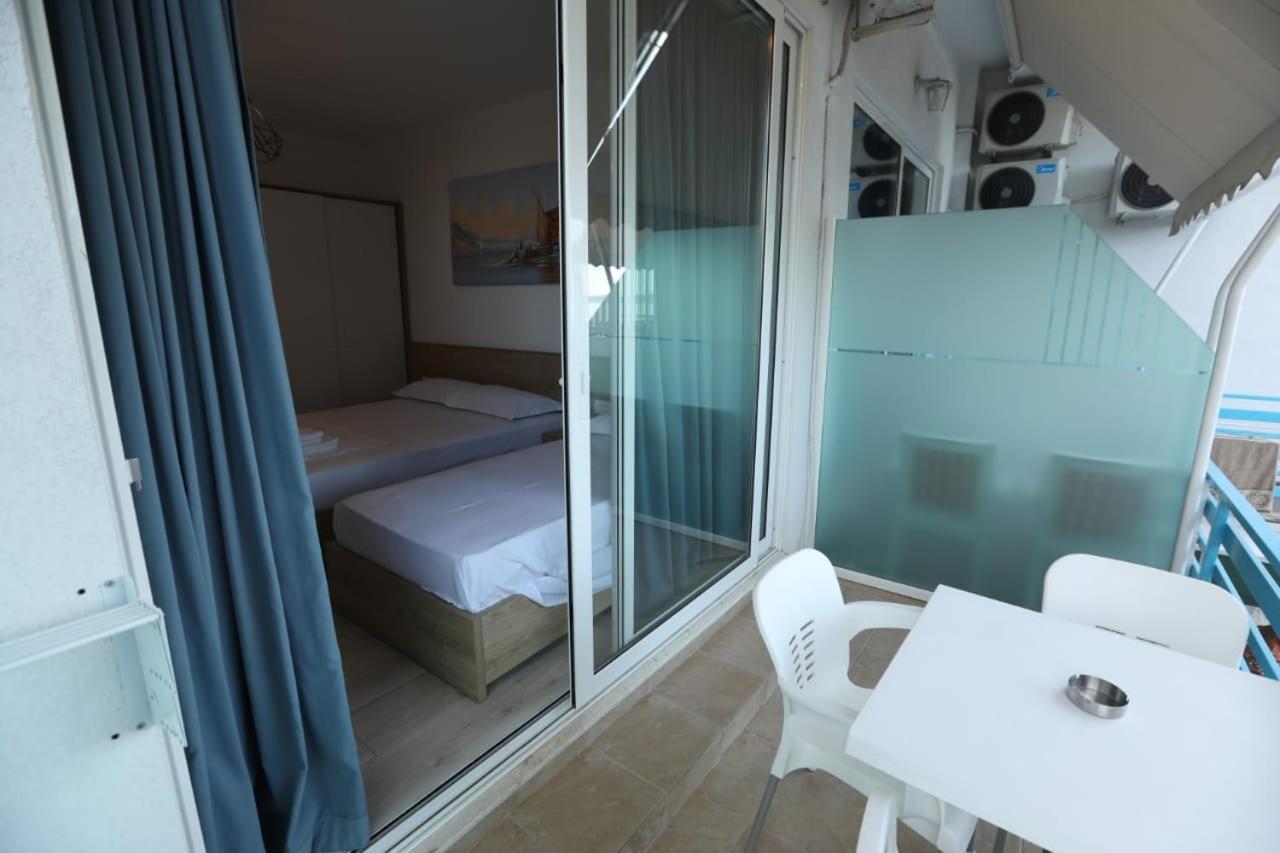 Alvi Hotel